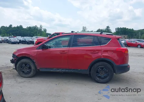 2015 Toyota Rav4 Le z USA, uszkodzony, nr VIN JTMBFREV7FD123750